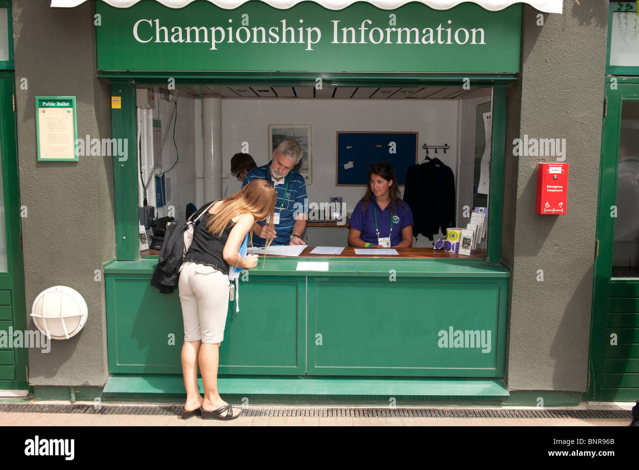 29. Juni 2010: auf dem Gelände.  In der All England Lawn Tennis Club, London abgehaltenen internationalen Tennisturnier von Wimbledon, Stockfoto