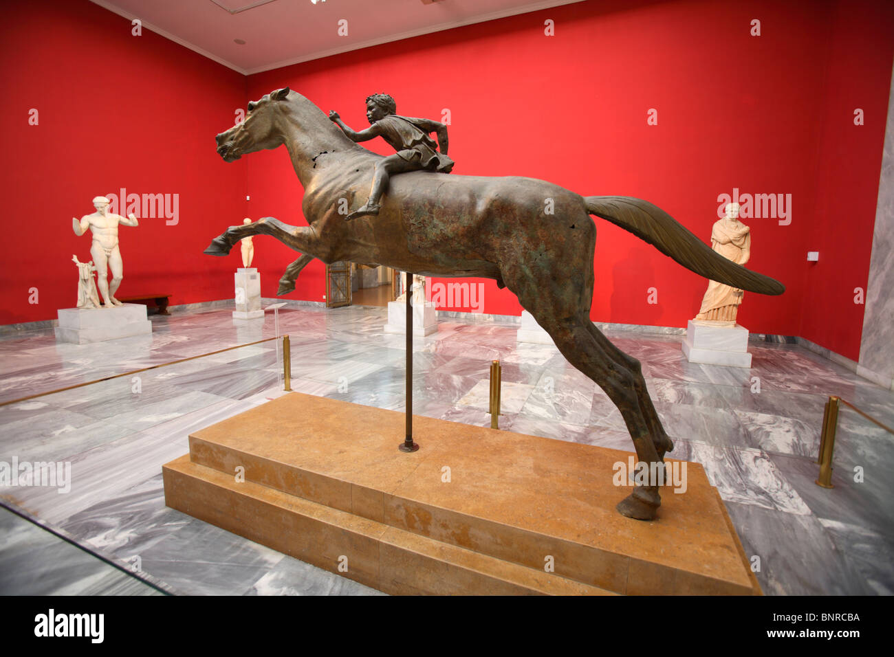 Bronzestatue Artemision Jockey im nationalen archäologischen Museum, Athen, Griechenland Stockfoto