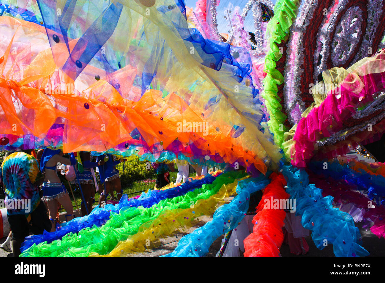 bunte Kostüme Streetparade Feier Trinidad Stockfoto