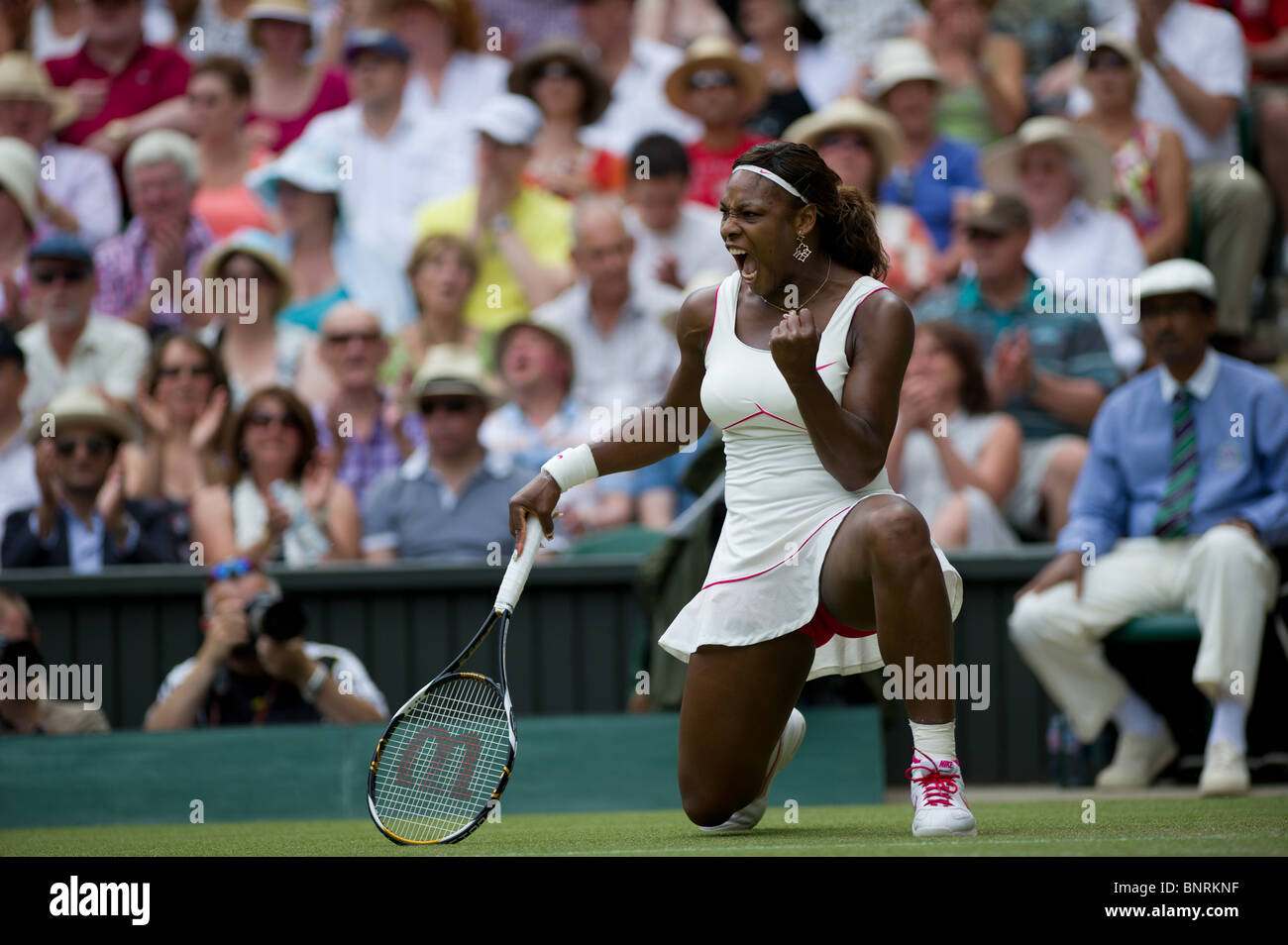 3. Juli 2010: Damen Einzel - Finale. Serena Williams USA (1) V Vera Zvonareva RUS (21.)   Wimbledon Tennis internationale tourn Stockfoto