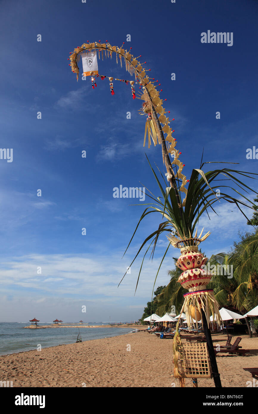 Indonesien, Bali, Sanur Beach, Penjor, traditionellen Urlaub Dekoration, Stockfoto