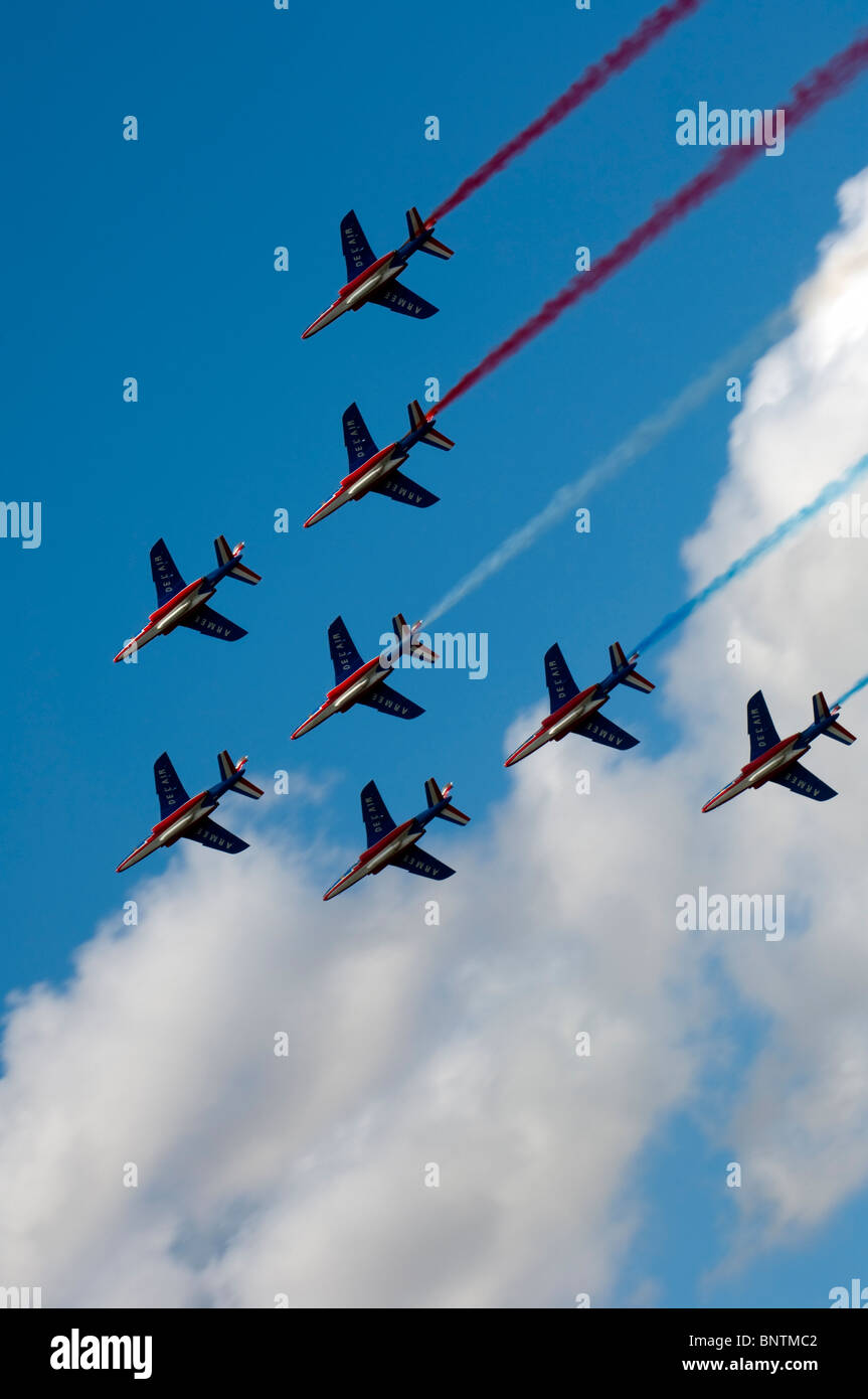 Die Patrouille de France, der französischen Air Academy anzeigen Team Dassault Alpha Jets fliegen Stockfoto