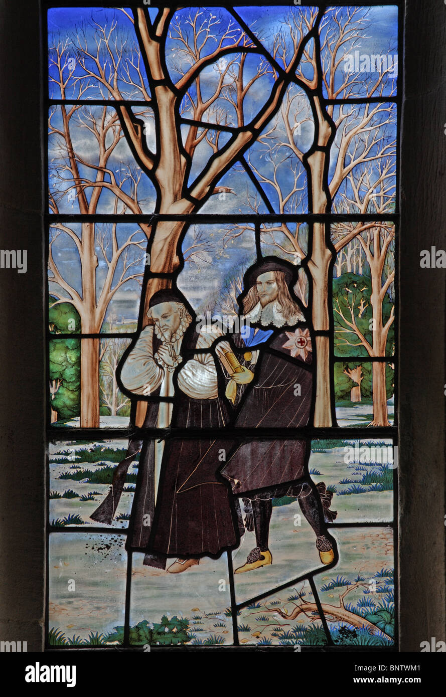 Ein Buntglasfenster von Hugh Ray Easton (1906-1965) zeigt König Karl I. von England wird zum Galgen begleitet Von Bischof Juxon Stockfoto