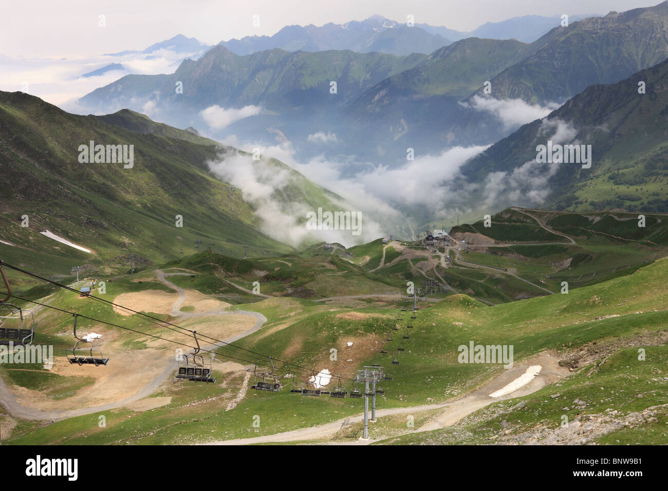 Cauterets Skigebiet im Sommer Pyrenäen Frankreich Stockfoto