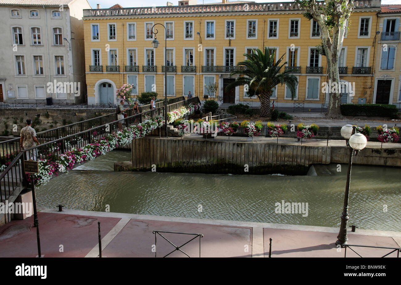 Canal De La Robine im Zentrum von Narbonne Südfrankreich Stockfoto