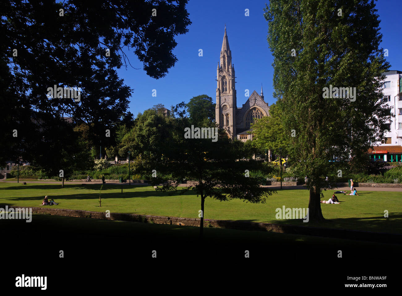 Central Gardens und St.-Peter Kirche, Bournemouth, England Stockfoto