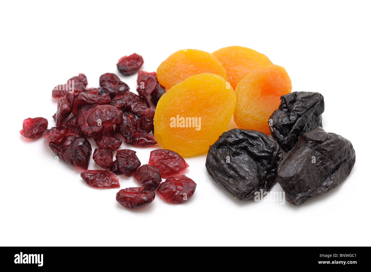 Trockenfrüchte (Aprikosen, Pflaumen, Preiselbeeren) Stockfoto
