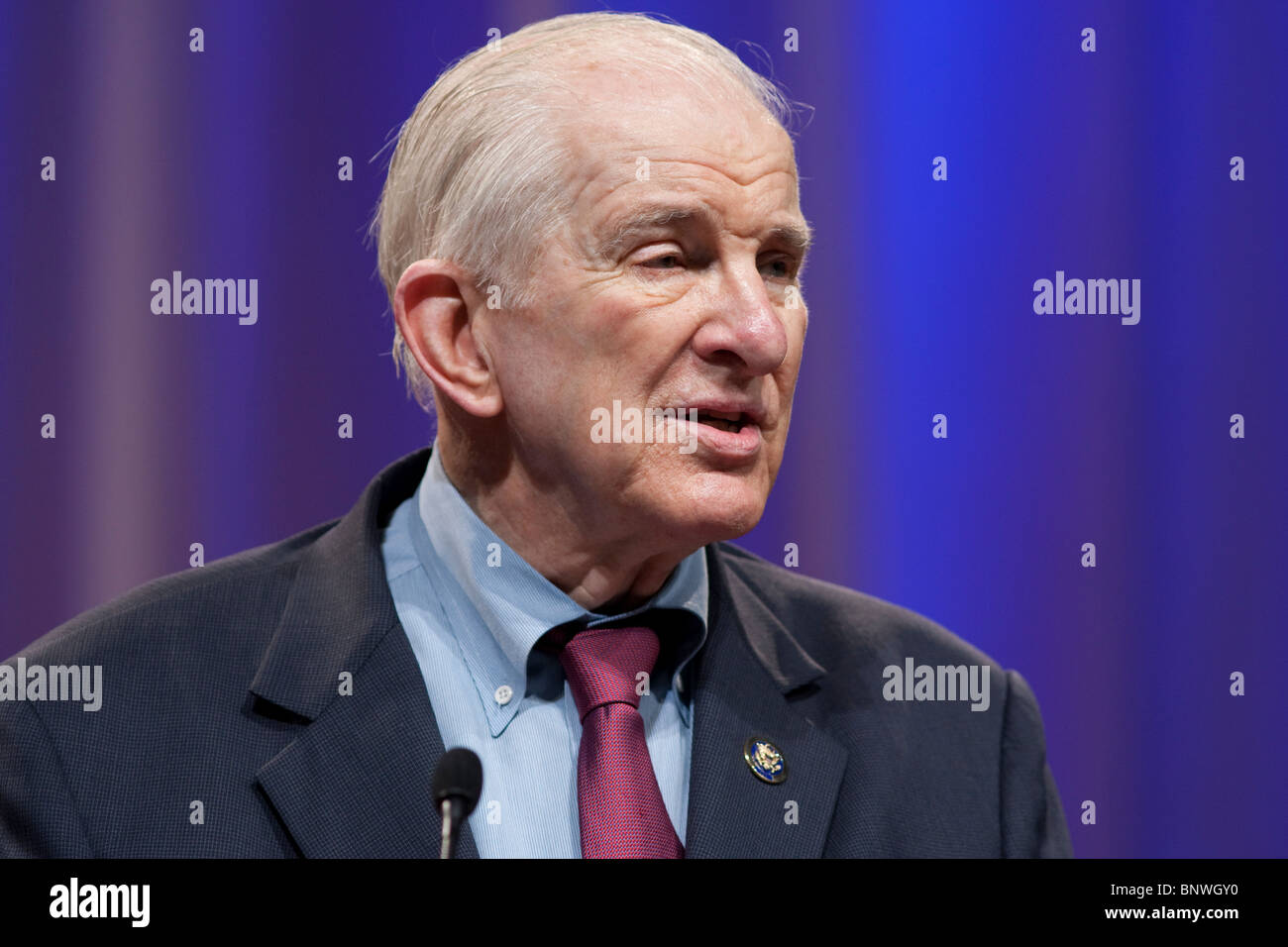 Kongressabgeordneten Sam Johnson von den 3. Bezirk von Texas spricht bei der halbjährlichen Texas Republican Convention in Dallas. Stockfoto