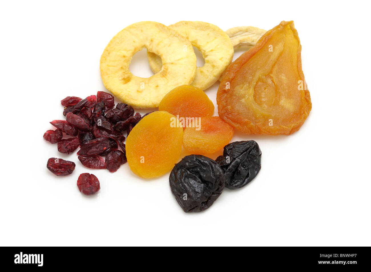 Getrocknete Früchte (Birnen, Apfelringe, Preiselbeeren, Aprikosen, Pflaumen) Stockfoto
