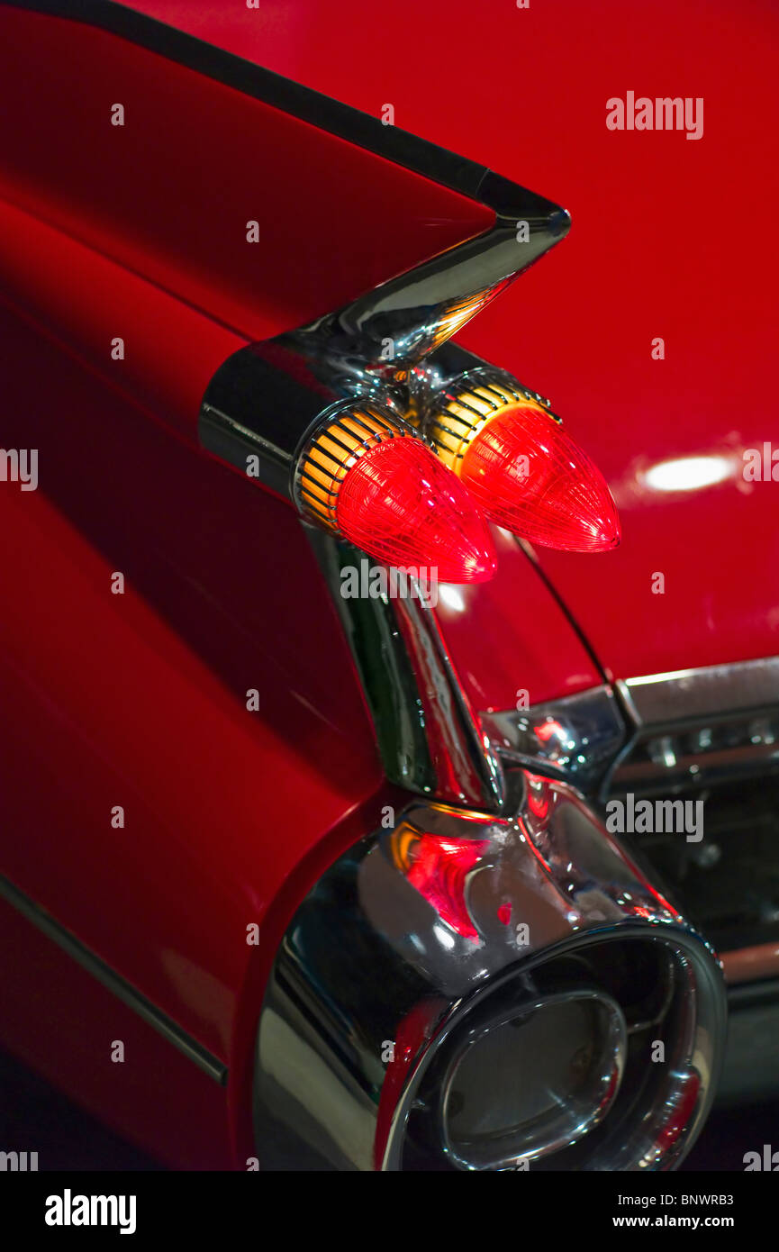 Schwanzflosse auf ein Automobil 1959 rot Stockfoto
