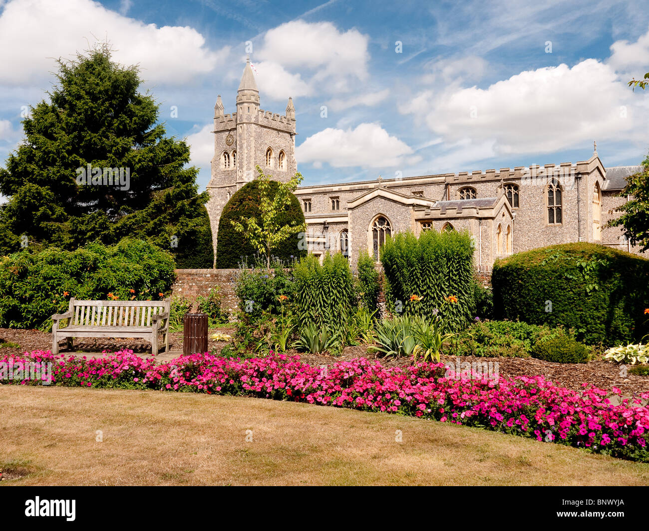 Pfarrkirche St. Marien von Martyrs Memorial Gardens, Old Amersham Stockfoto