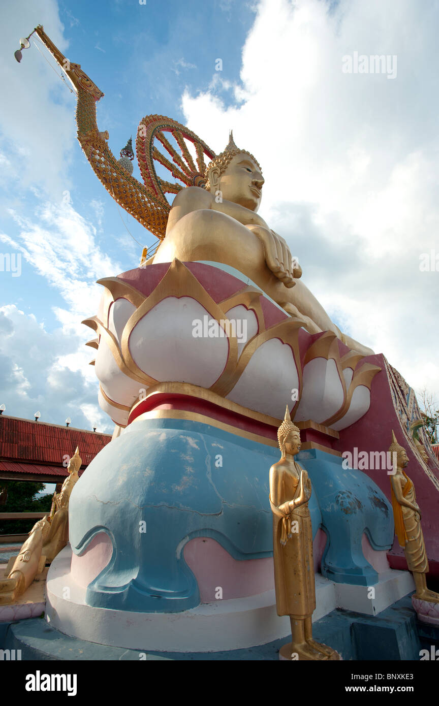 Nach oben auf die Big Buddha Statue Koh Samui Thailand Stockfoto