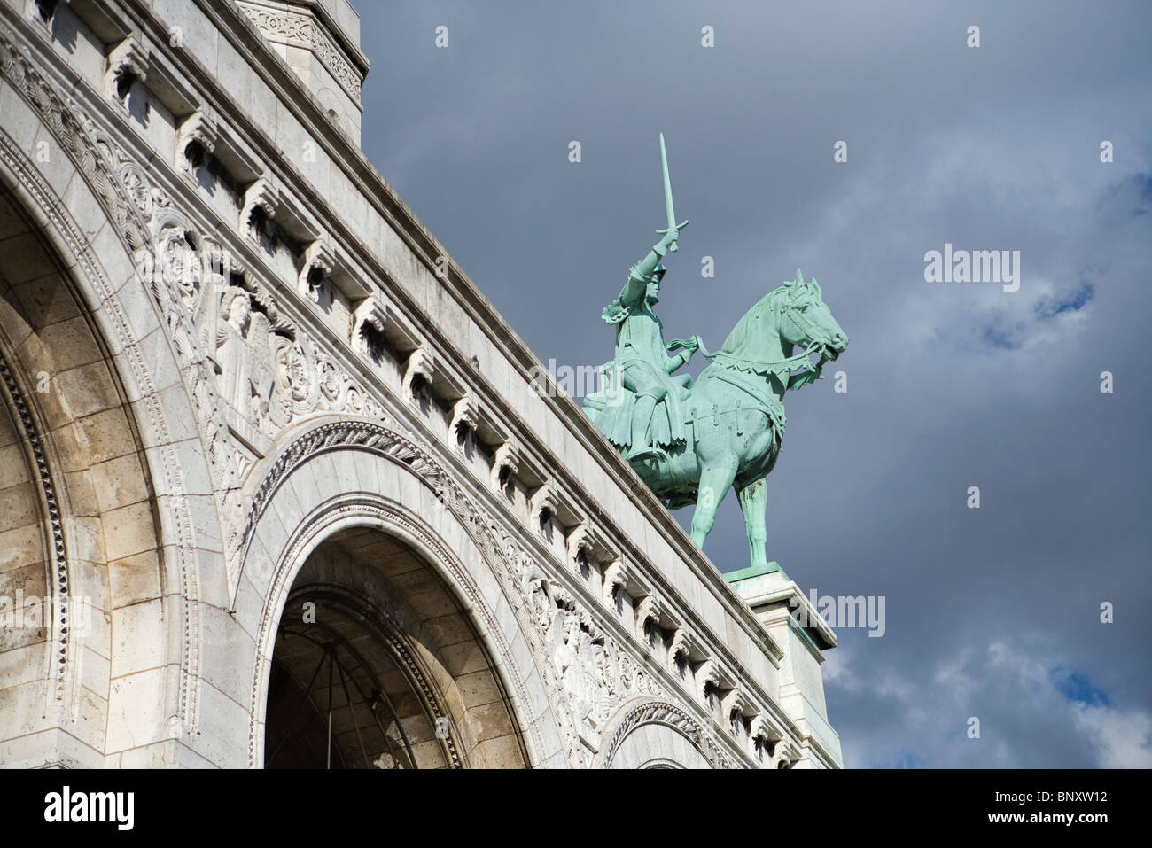 Equestrian Statue der Jungfrau von Orléans bei Sacre C? ur, Montmartre, Paris, Frankreich Stockfoto