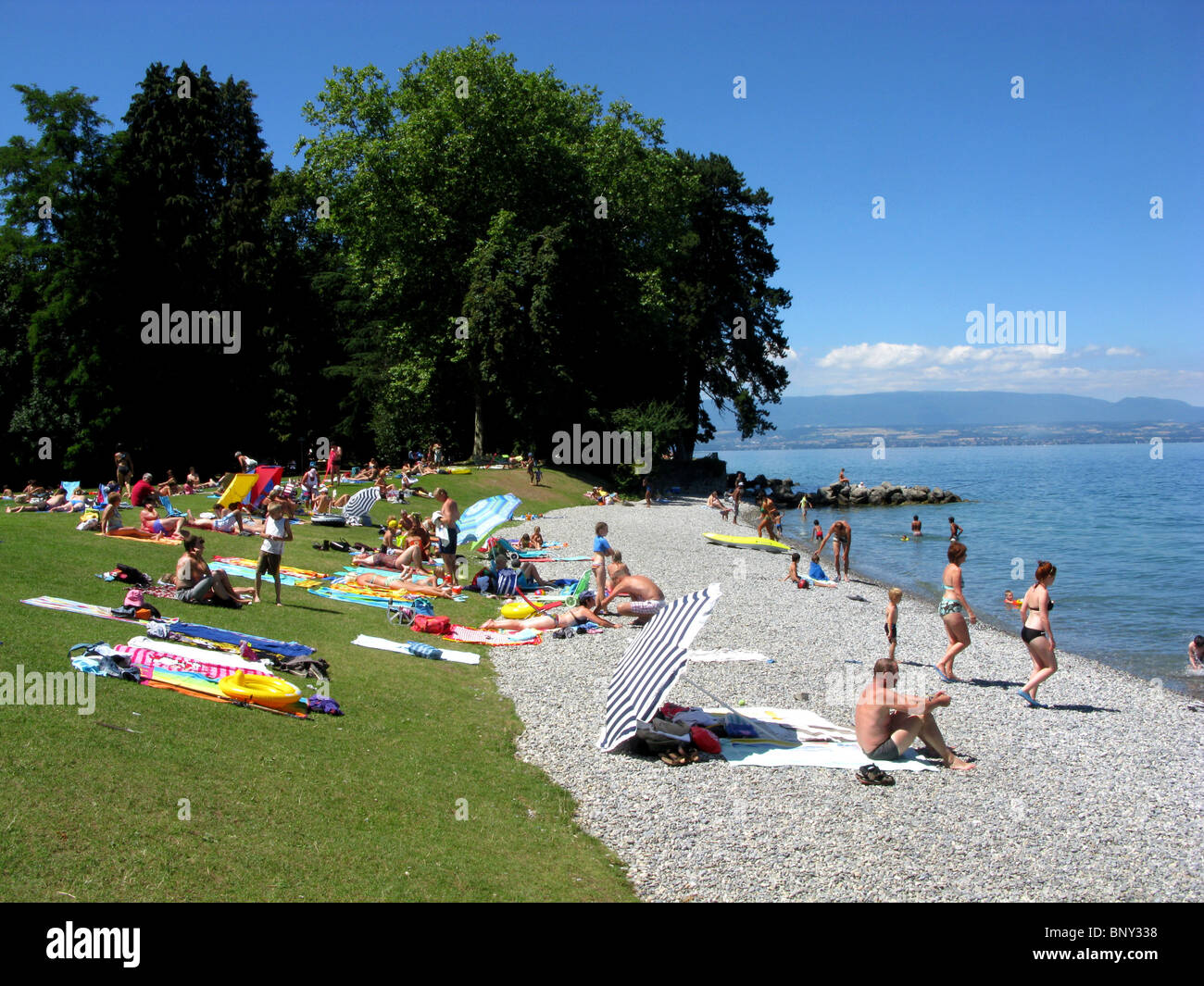 Evian, Strand vom See Lac Leman, Evian, Frankreich Stockfoto