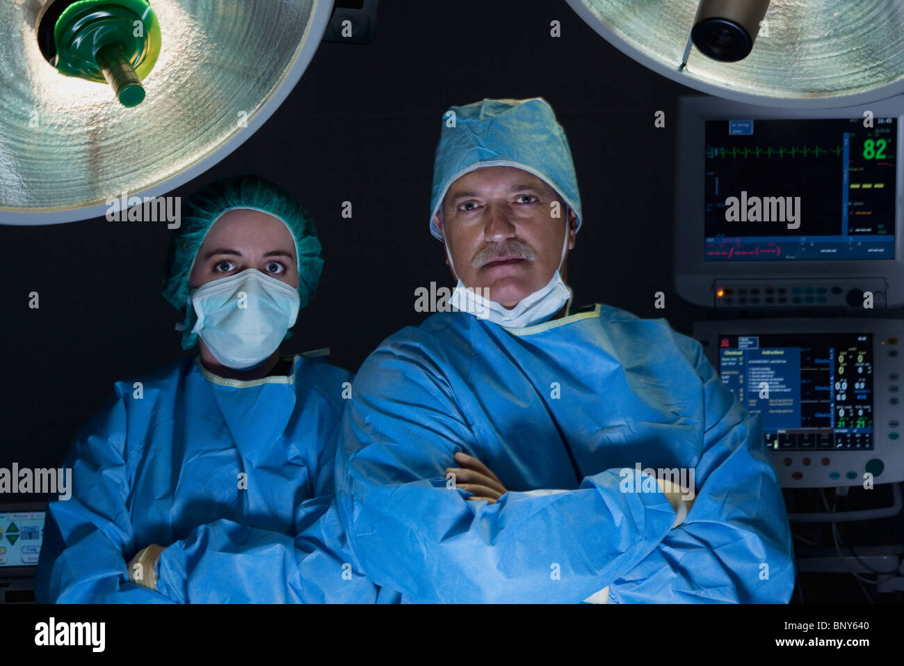 OP-Team im operativen Raum, Porträt Stockfoto