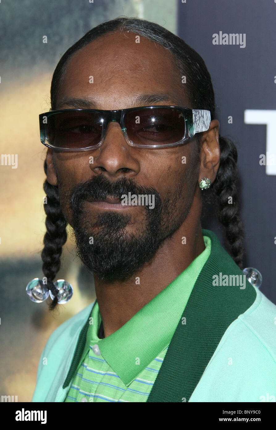 SNOOP DOGG TAKERS Welt PREMIERE LOS ANGELES Kalifornien USA 4. August 2010 Stockfoto