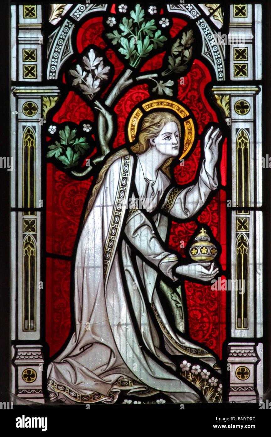 Einem Glasfenster Maria Magdalena halten sie ein Glas mit Salbe, All Saints Church, Ladbroke, Warwickshire Stockfoto