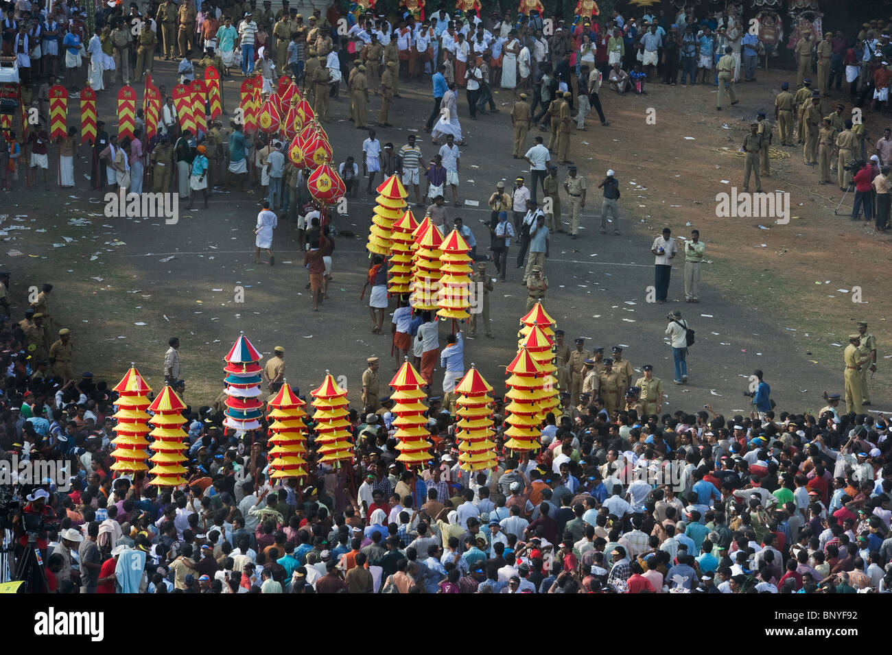 Indien Kerala Thrissur Vorbereitungen des Pooram Elephant Festival Stockfoto Indien Kerala Thrissur Vorbereitungen des Pooram Elephant Festival Stockfoto
