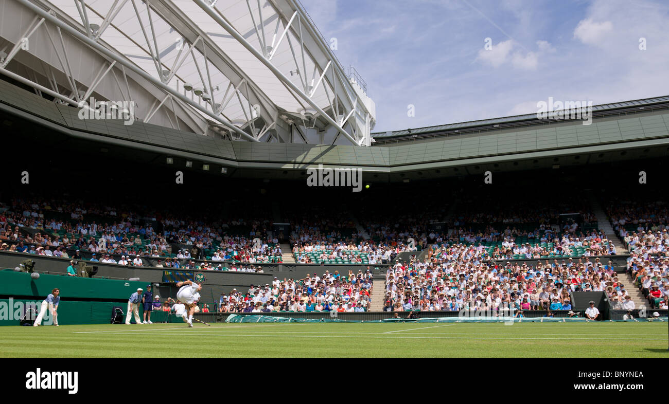 23. Juni 2010: Andy Roddick Vs Michael Llodra. Internationales Tennisturnier in Wimbledon statt bei den All England Lawn Tennis Stockfoto