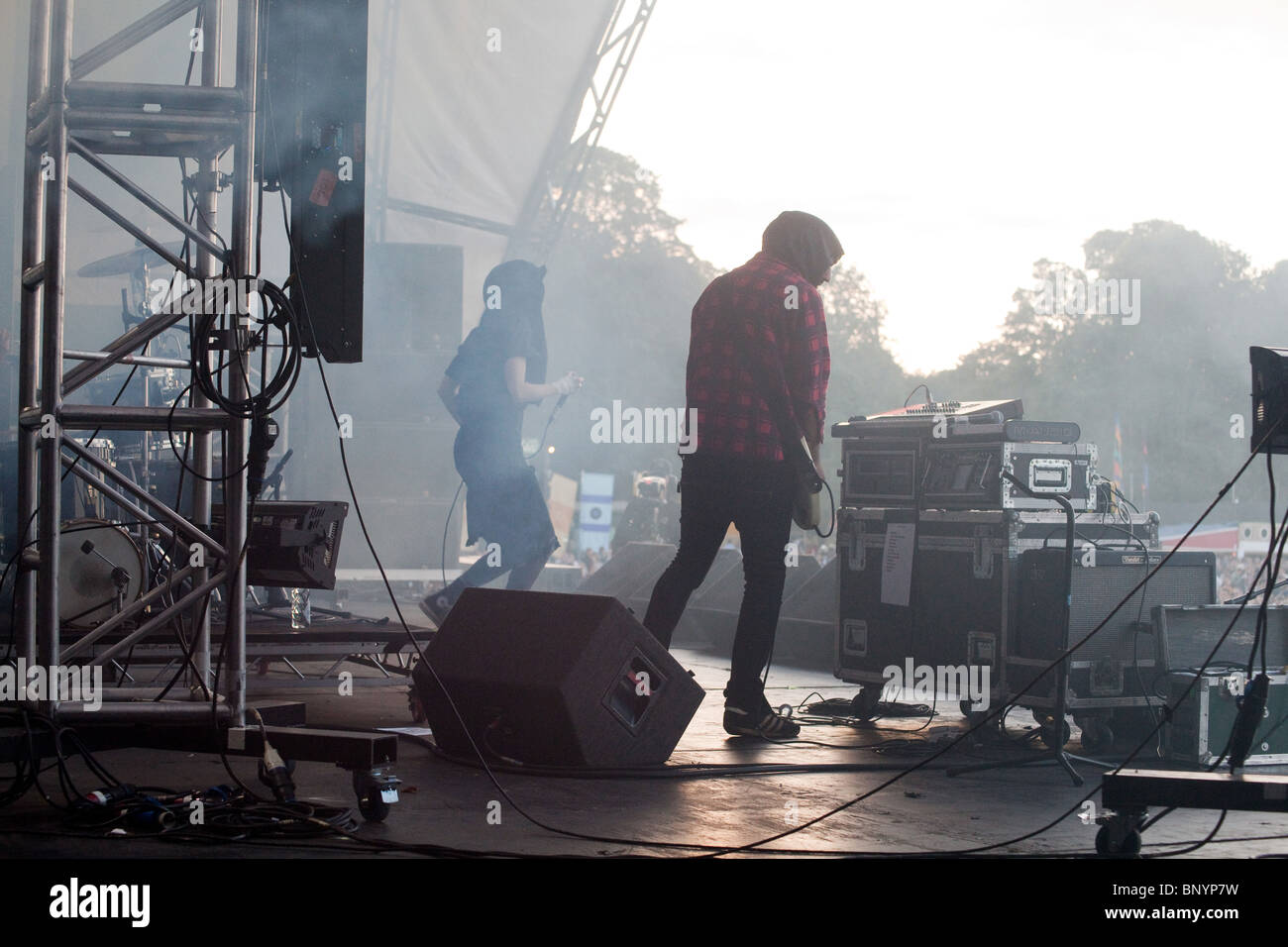 Crystal Castles Auftritt beim Latitude Festival, 2010, Henham Park, Suffolk, England. Stockfoto