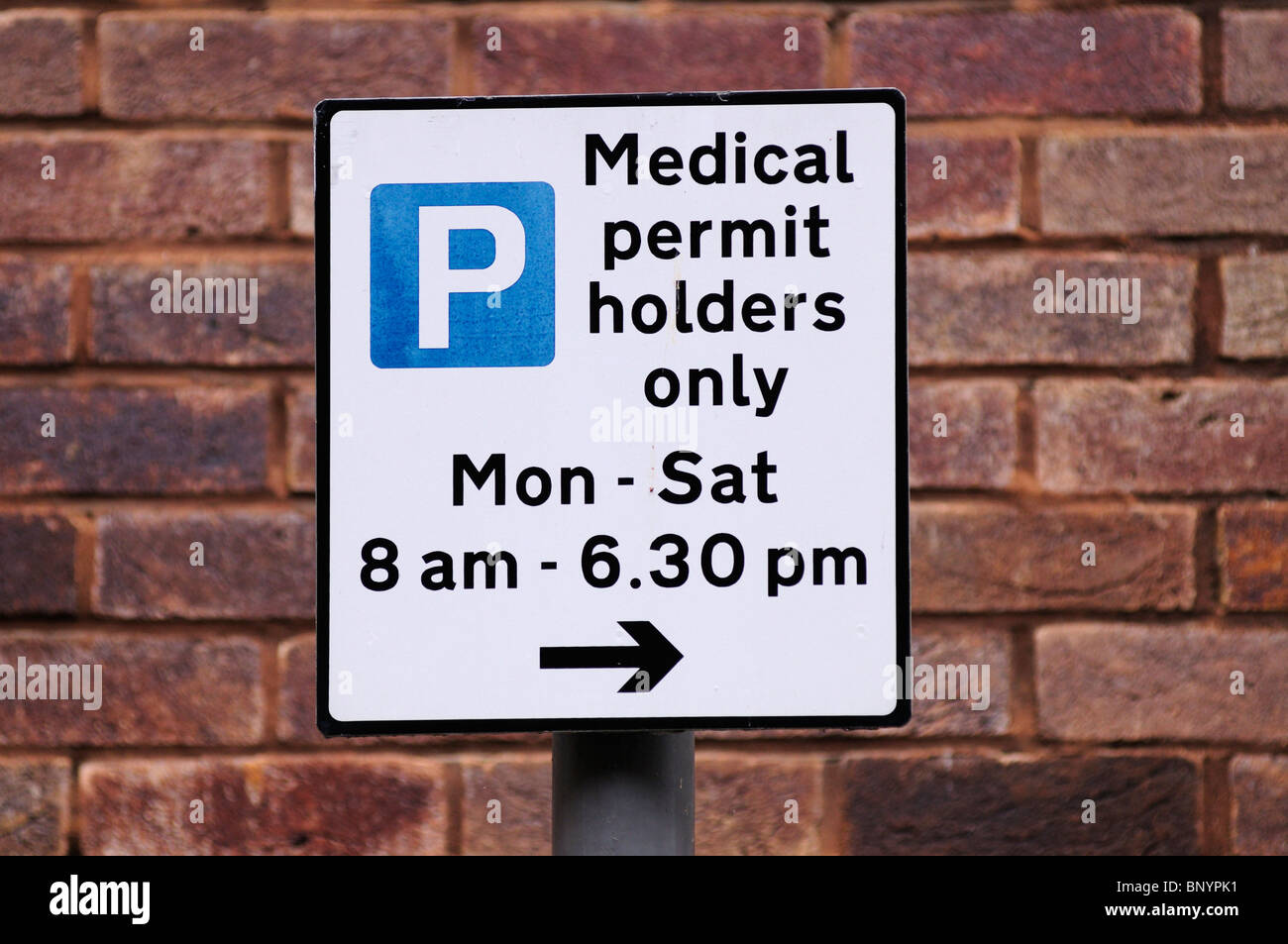 Medizinische Einschränkungen erlauben Inhaber nur Parkplatz unterzeichnen Ankündigung, Cambridge, England, UK Stockfoto