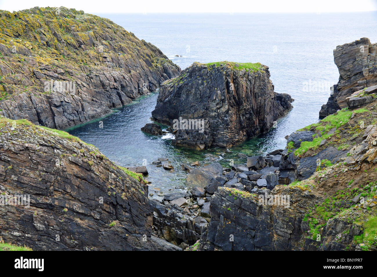 Isle of Lewis, äußeren Hebriden, Schottland, felsige Bucht Stockfoto