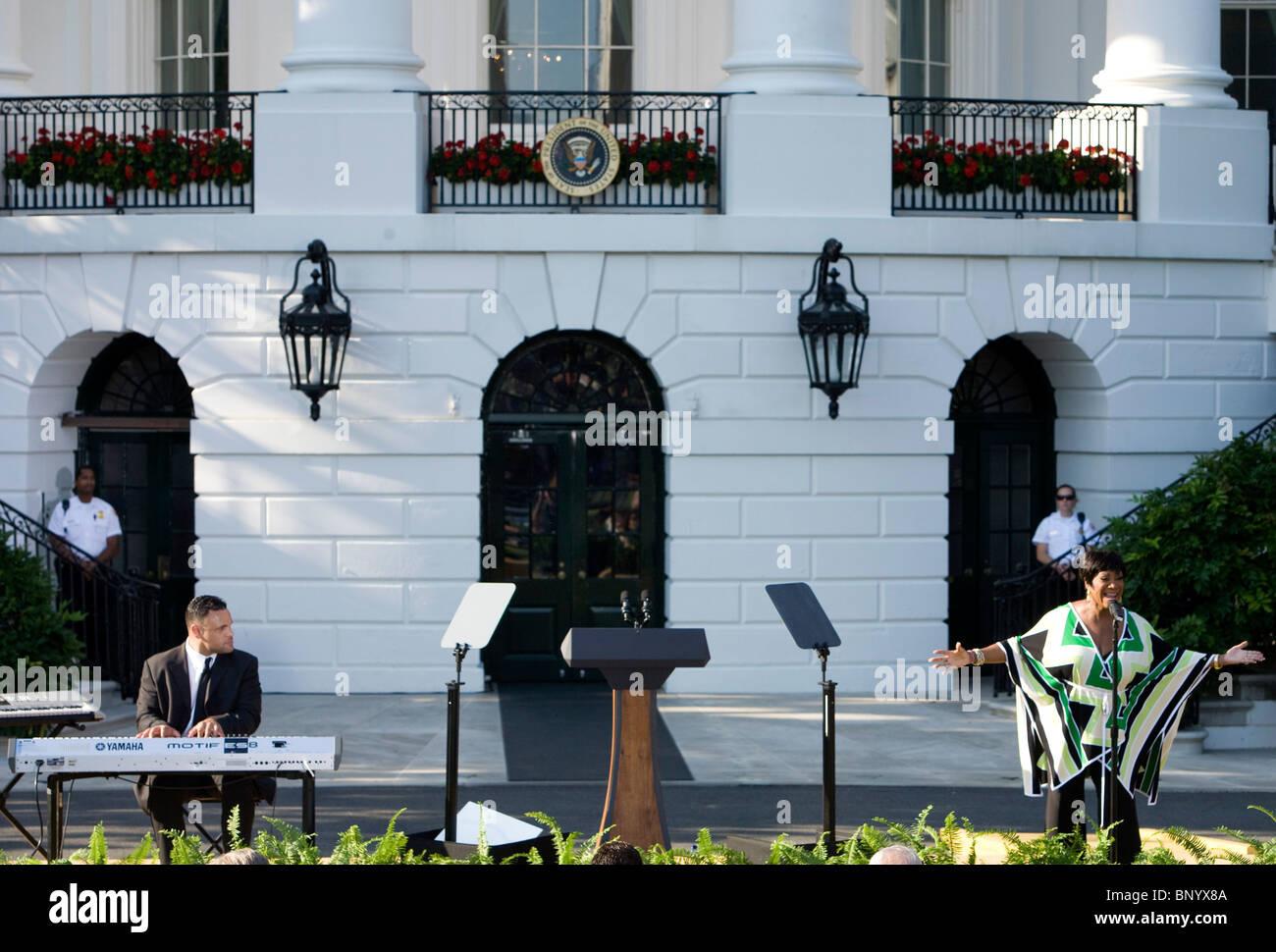 Sängerin Patti LaBelle führt im Weißen Haus. Stockfoto