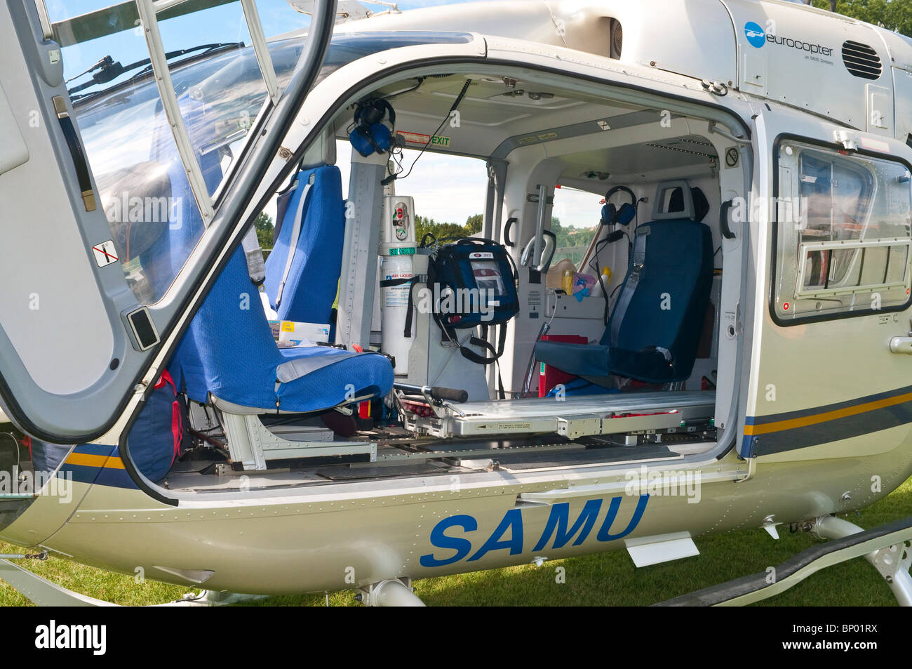 Französische Eurocopter EC135 Air Ambulance Innenraum - Indre-et-Loire, Frankreich. Stockfoto