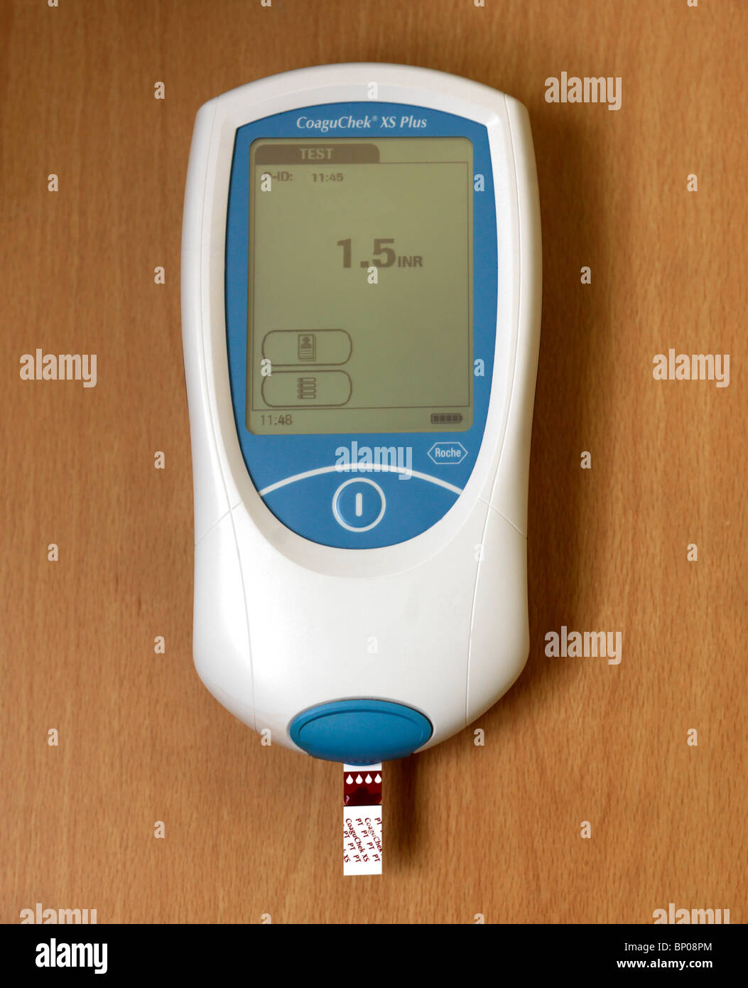 Antikoagulans Bluttest monitor Stockfoto