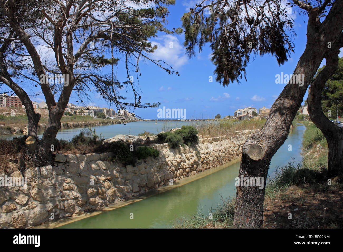 16. jahrhundert Salinen Schnitt durch die Ritter von St. John, Salina Bay, Qawra Buġibba, St. Paul's Bay, Malta, Mittelmeer, Europa Stockfoto