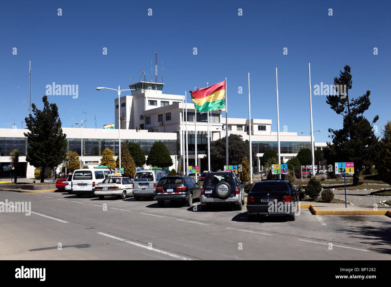 Lpb flughafen Fotos und Bildmaterial in hoher Auflösung Alamy