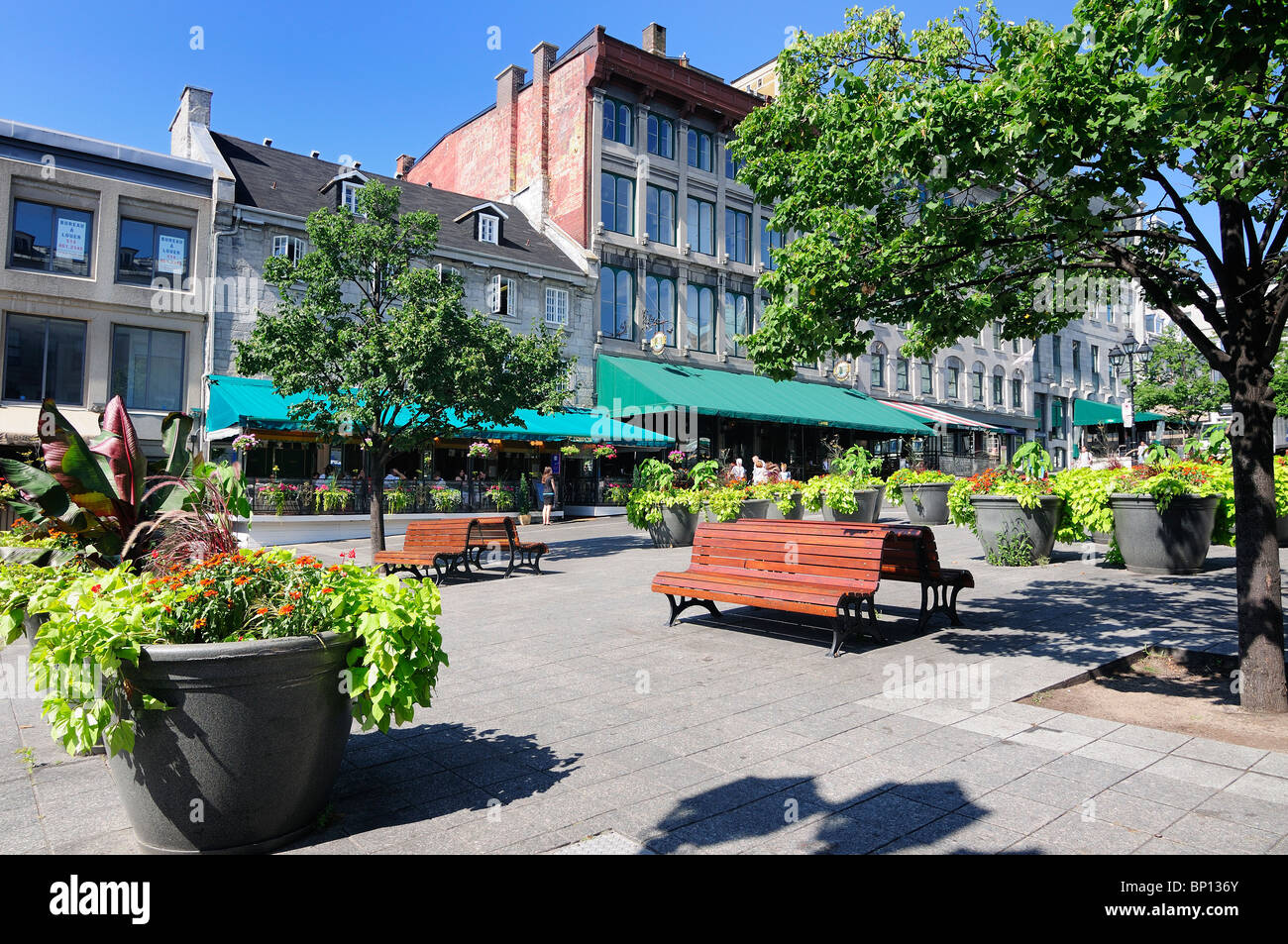 Bars und Restaurants am Ort Jacques Cartier, Old Montreal Stockfoto