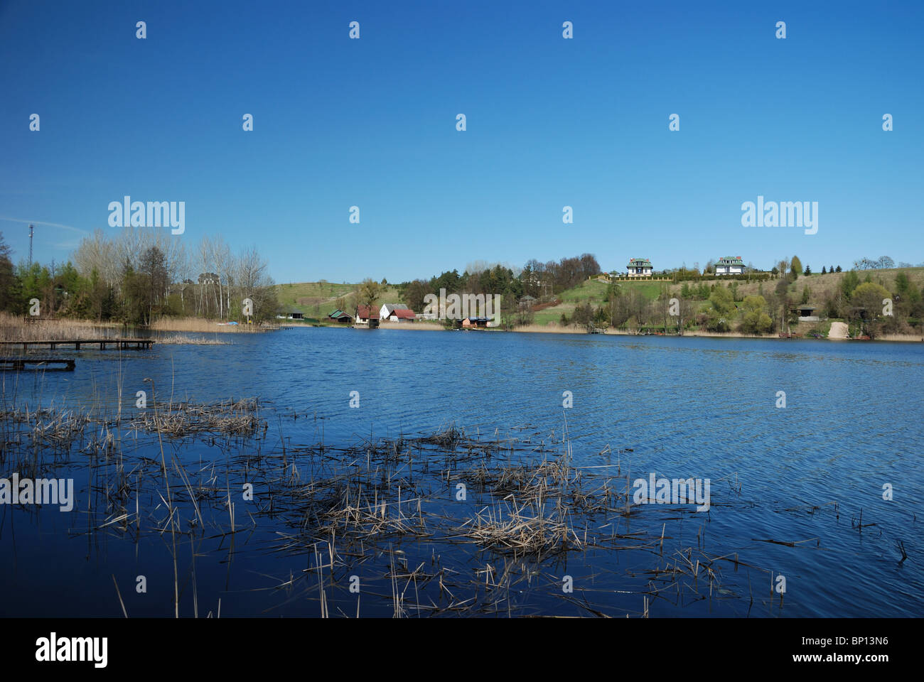 Seen und Landschaften - Masuren Seenplatte in Polen, Europa (Masuren, Polska) - Wysokie Brodno See Stockfoto