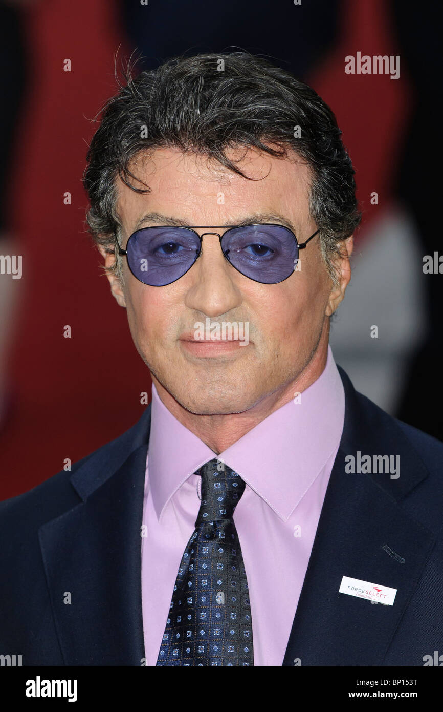 Sylvester Stallone bei der UK-Premiere von "The Expendables", Leicester Square, London. Stockfoto
