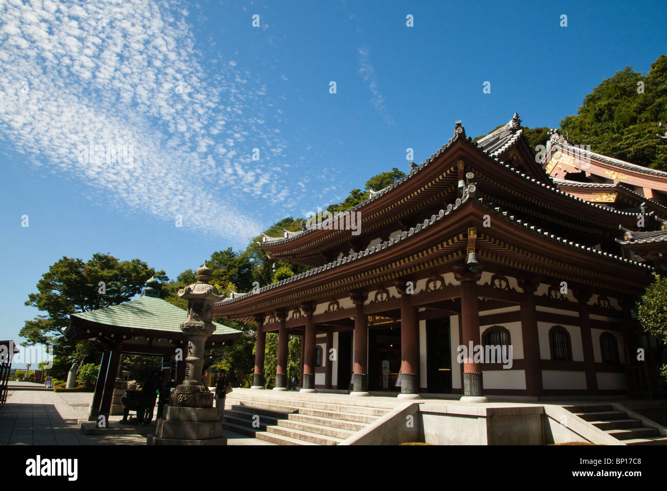 Hase-Dera Tempel bekannt formal als Kaikozan Jishoin Hase-Dera ist einer der großen buddhistischen Tempel in der Stadt Kamakura Stockfoto