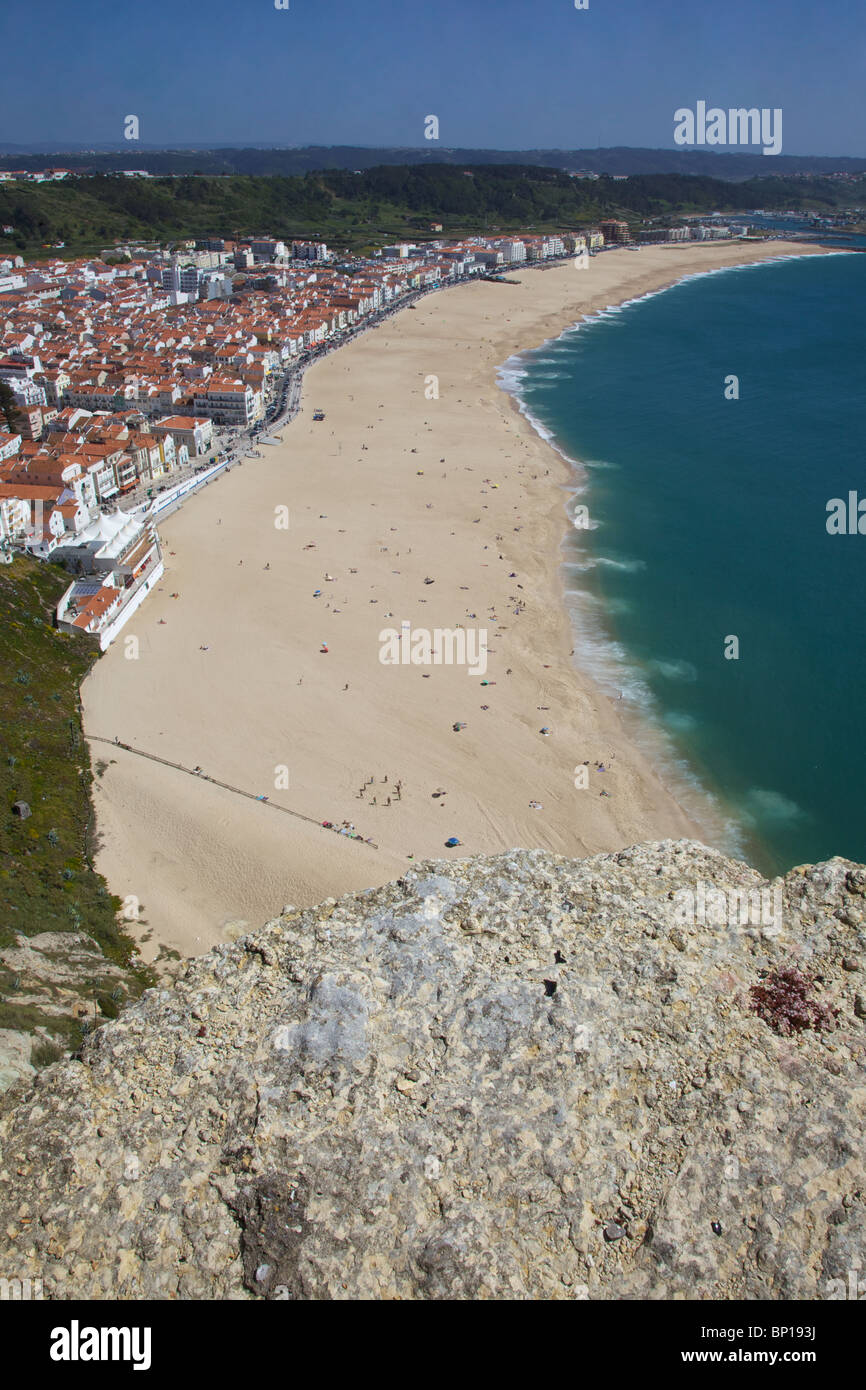 Die Küste der touristischen Strand Stadt von Nazera, Portugal Stockfoto