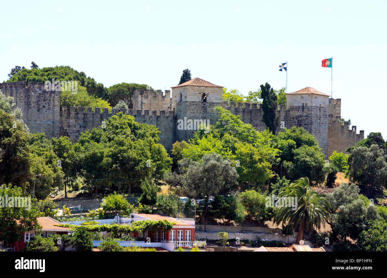 Blick vom Graca zum Castelo de Sao Jorge, Lissabon, Portugal Stockfoto