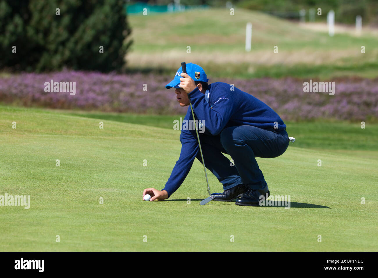 Männliche Spieler aus der Italienischen unter 18 Jungen Mannschaft Golf, Futter bis eine in Kilmarnock Barassie Golfplatz, Troon, Ayrshire, Schottland Stockfoto