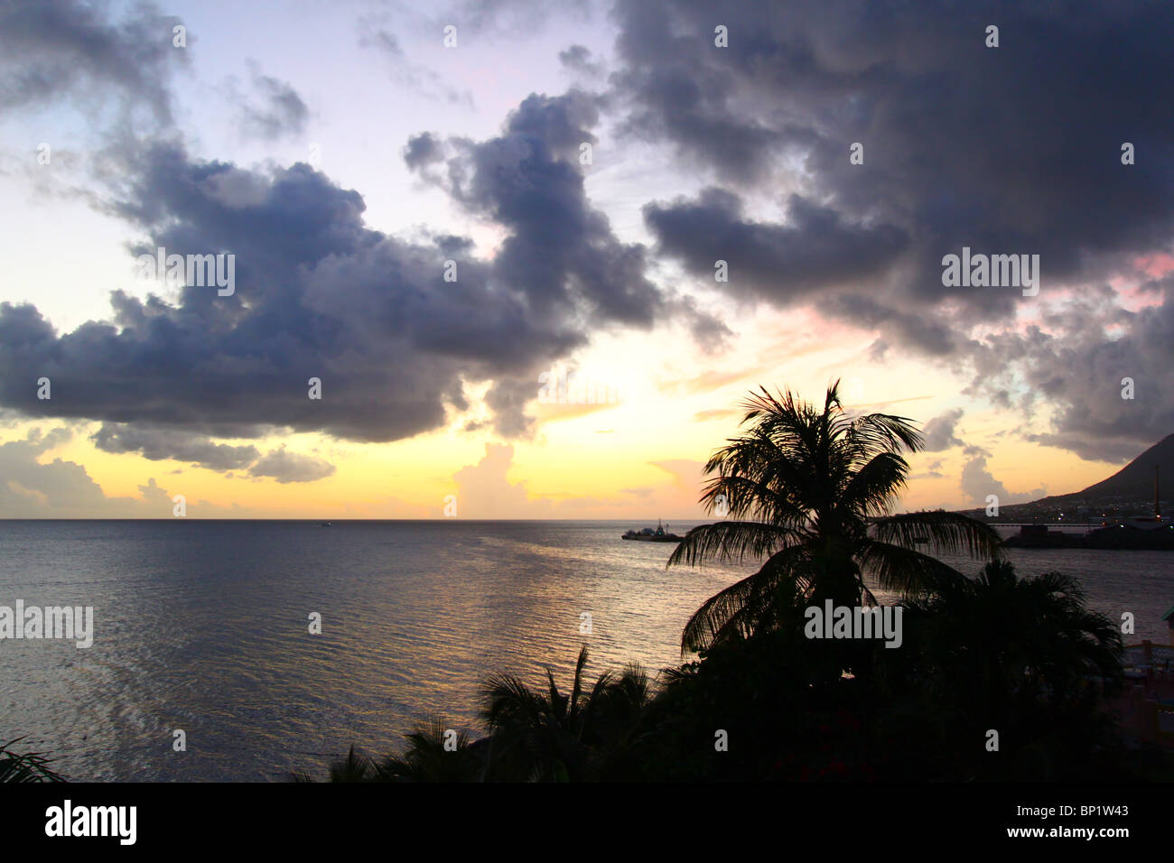 Sonnenuntergang auf St. Kitts Stockfoto