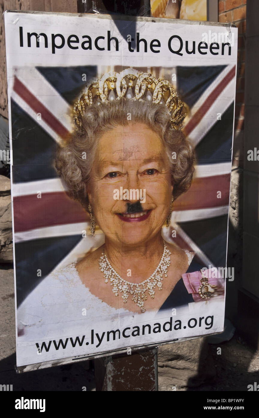 Seines Amtes zu entheben die Königin Schild mit Porträt von Queen Elizabeth mit Hitler Schnurrbart, www.lymcanada.com, Montreal, Quebec, Kanada Stockfoto