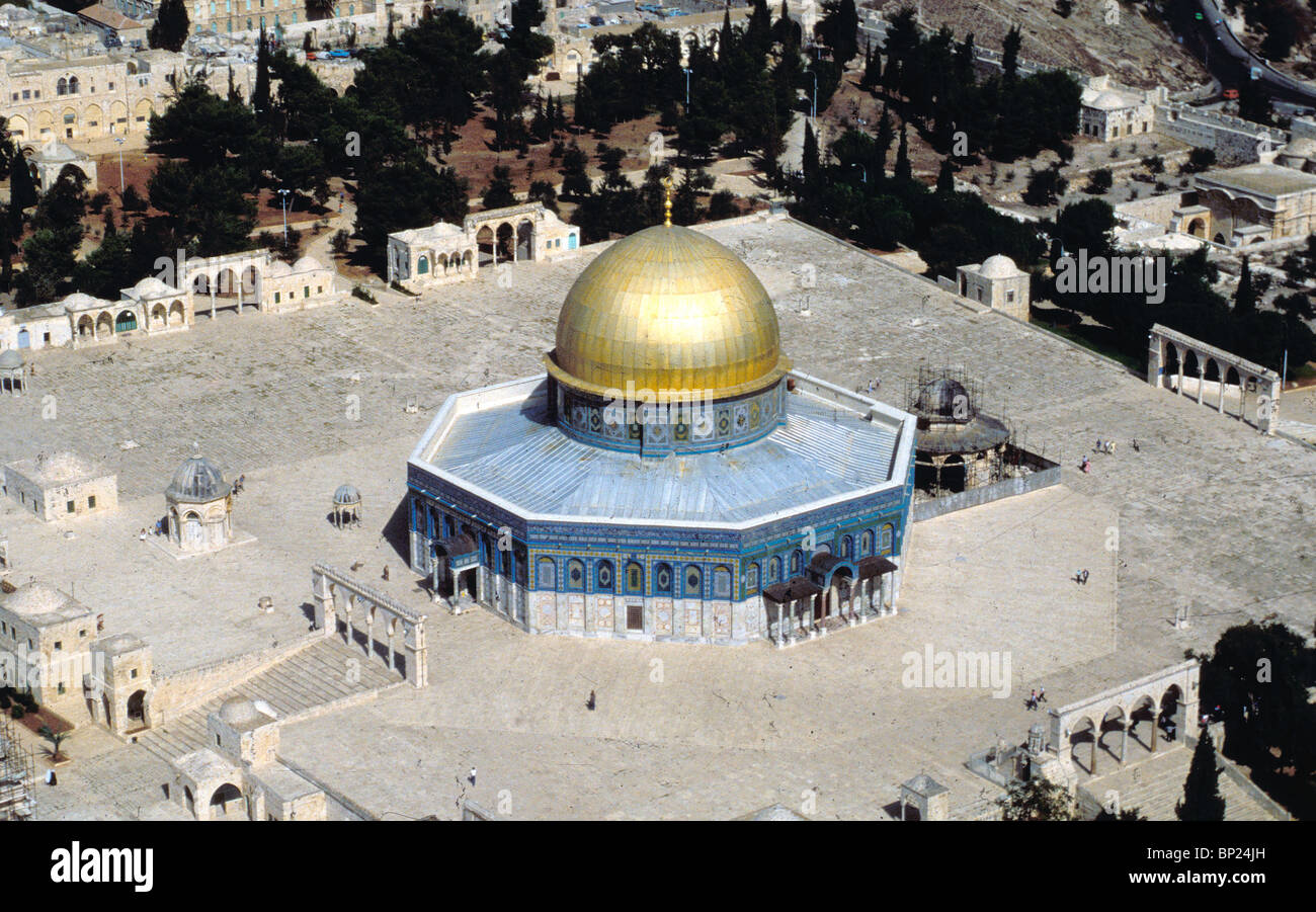 HAUBE DES FELSENS - 7. ERBAUTE MOSCHEE. C. AUF MOUNT MORIAH AUF DER STELLE, WO HERODES TEMPEL STAND. NACH DER ÜBERLIEFERUNG Stockfoto