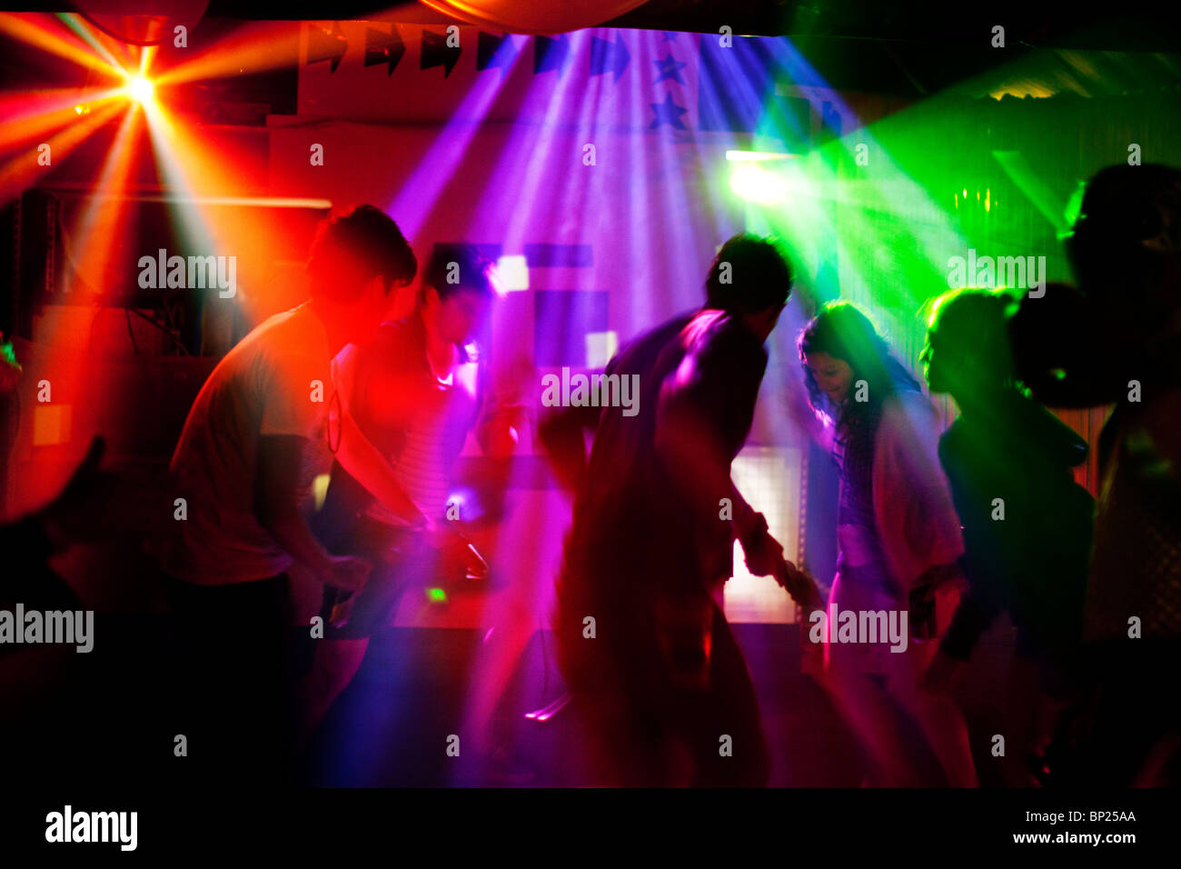 Glastonbury festival nachtclub -Fotos und -Bildmaterial in hoher ...