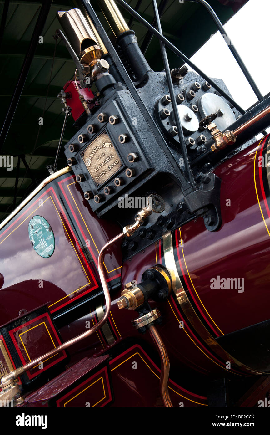 Showmans Traktion bei Steam Fair in England. Zusammenfassung Stockfoto