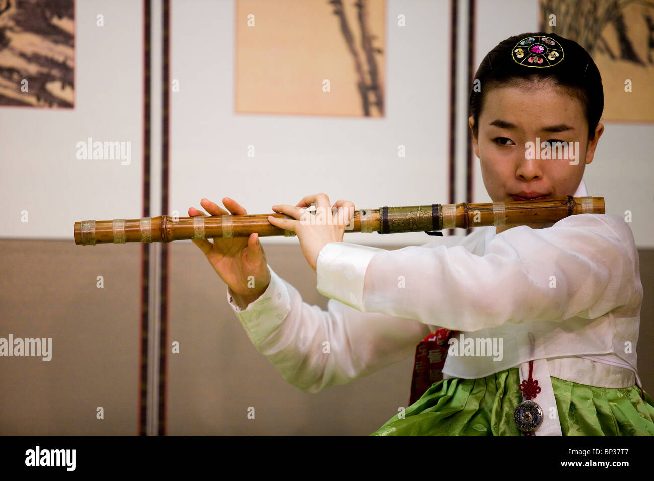 Südkoreanische traditionelle musikalische Darbietung Stockfoto