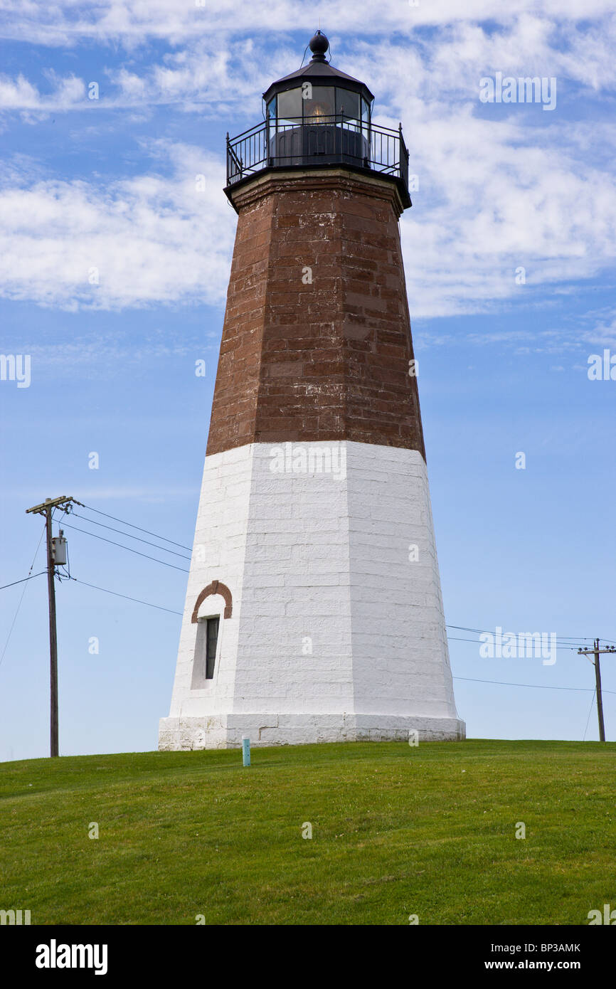 US Abteilung der Heimat Sicherheit Coast Guard Station Point Judith, beinhaltet einen Leuchtturm. Stockfoto