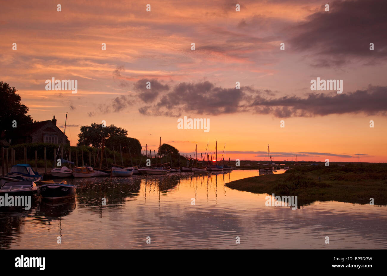Blakeney bei Sonnenuntergang, Norfolk, England Stockfoto