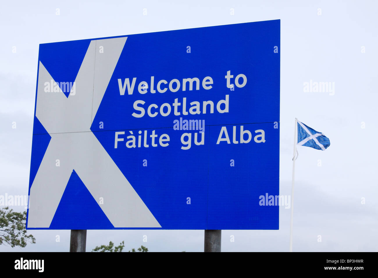 Herzlich Willkommen Sie in Schottland Schild an Carter Bar an der A68 Straße - die Grenze zwischen England und Schottland Stockfoto