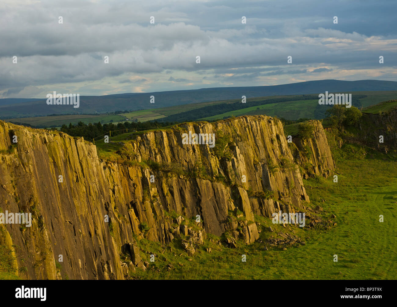 Walltown Klippen am Hadrianswall nahe Greenhead, Cumbria, England UK Stockfoto