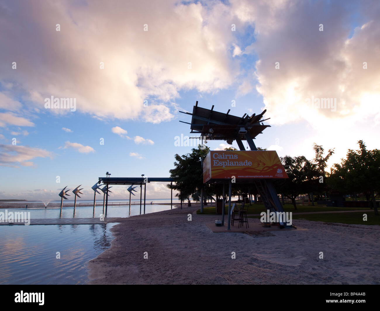 Vom frühen Morgen an der Esplanade Lagune in Cairns, Australien. Stockfoto