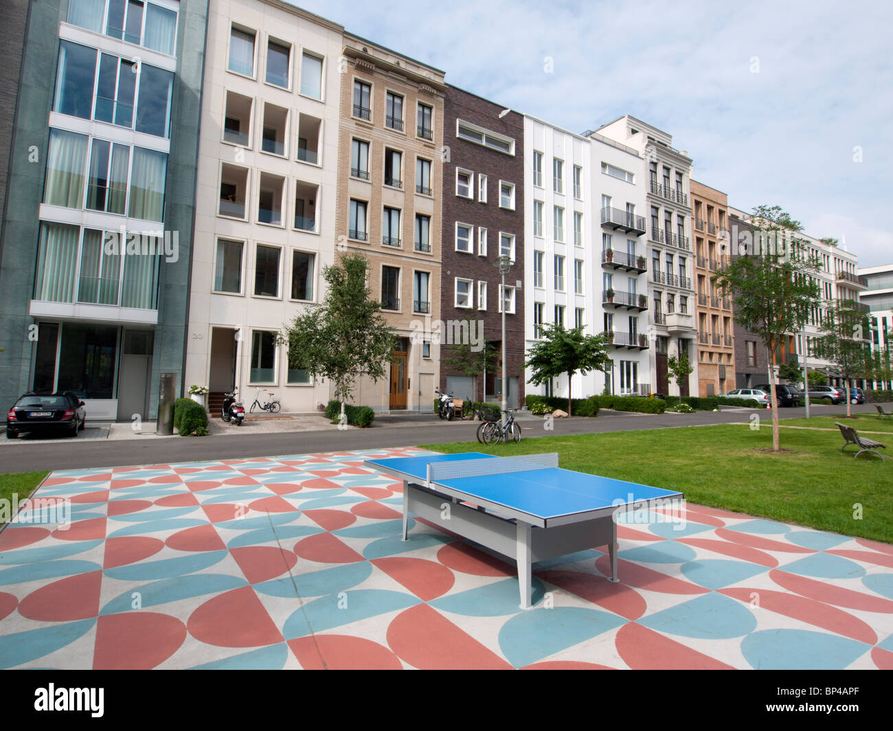 Neue Luxus-Stadthäuser in Mitte Berlins Deutschland Stockfoto